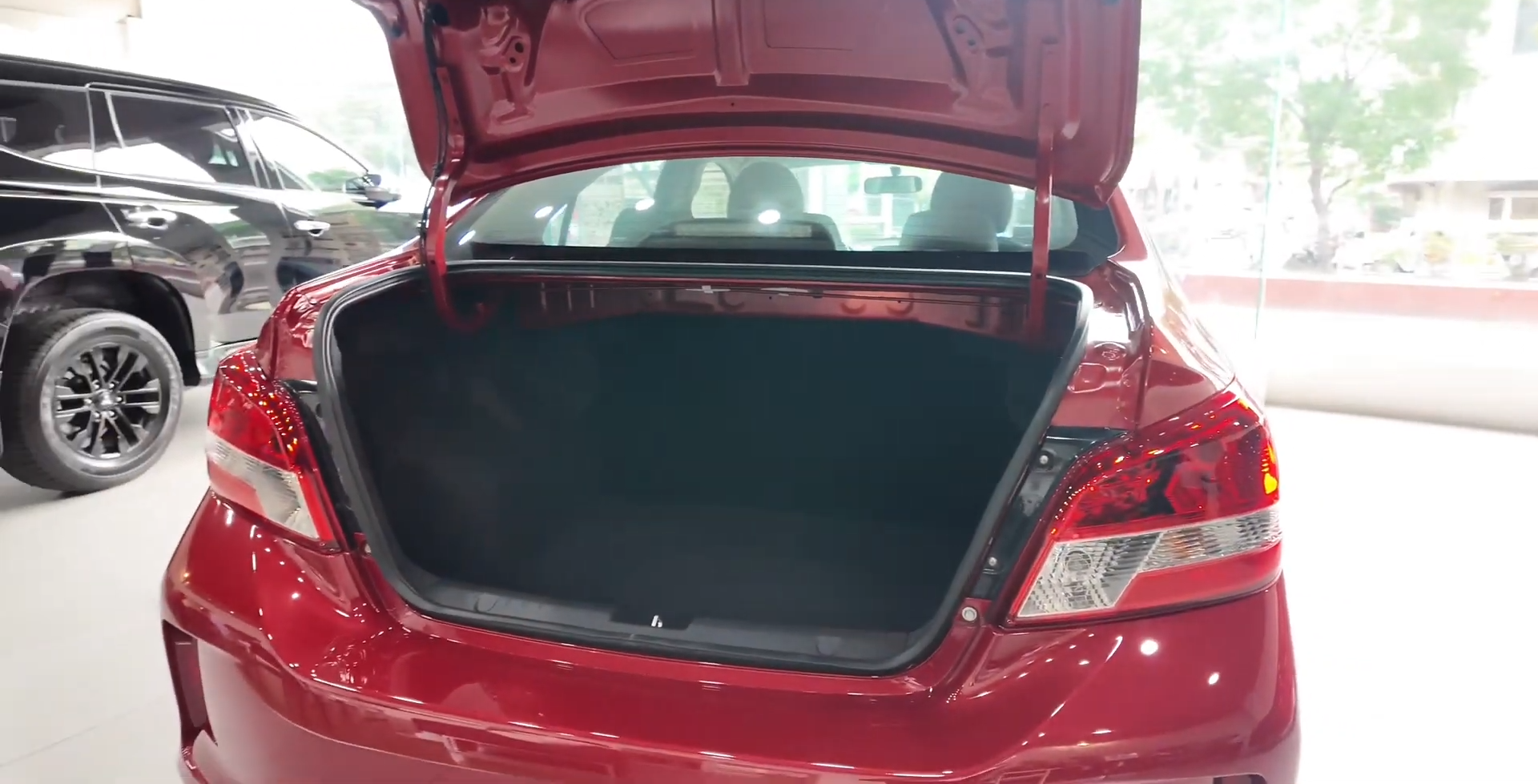 Used 1
                    MITSUBISHI
                     for Sale Image